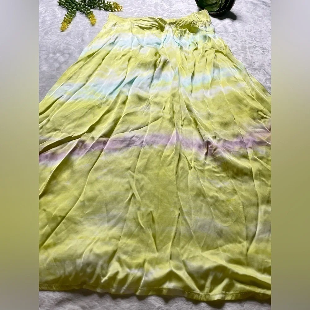 Young Fabulous & Broke Savanna Tie Dye Printed Satin Twist Midi Skirt Lime Small